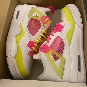 Jordan 4 Lemon Venom, Youth Size 5